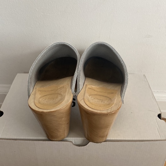 No 6. Camo Clog - Picture 4 of 7